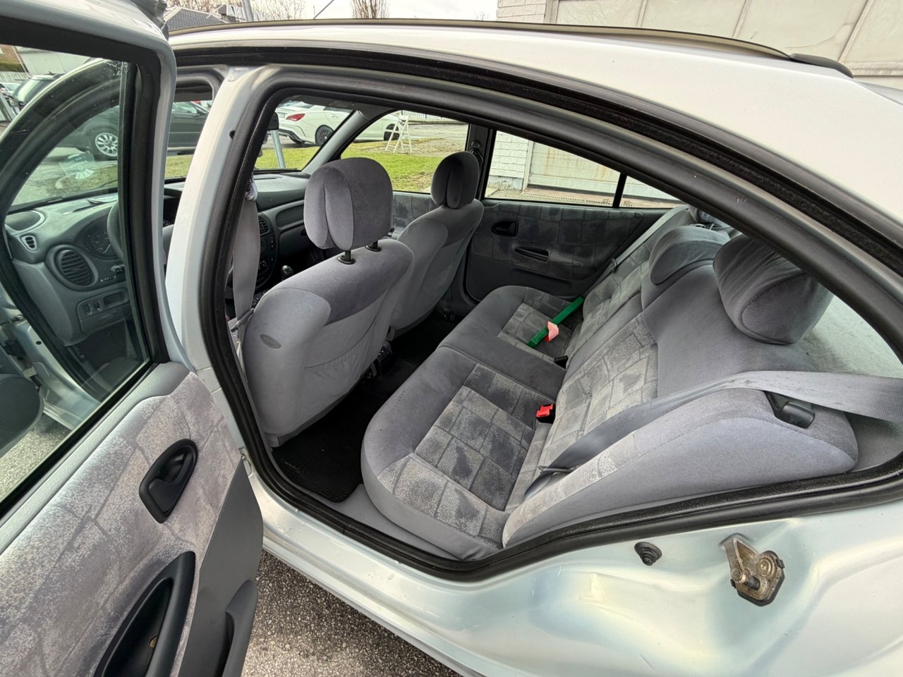Renault Megane 2001, bild 5/7