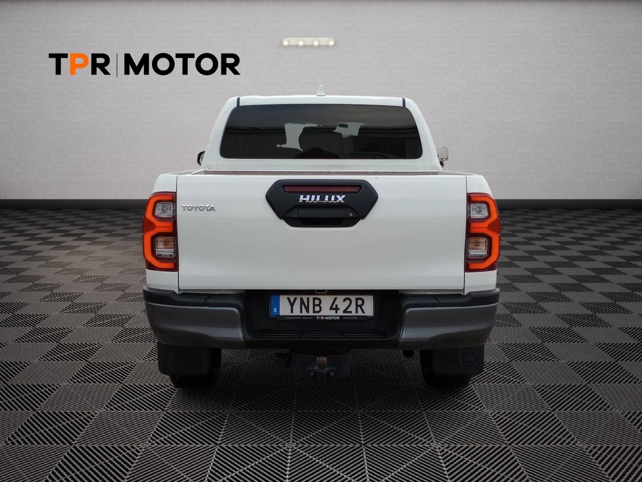 Toyota HiLux 2023, bild 4/11