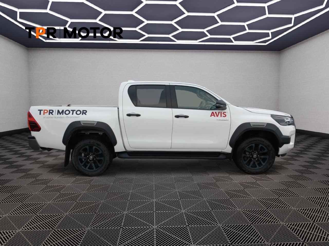 Toyota HiLux 2023, bild 6/11