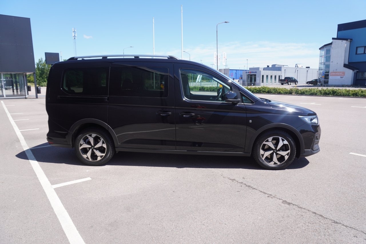 Ford Tourneo Connect 2,0 TDI 122 HK 2023, kuva 7/10