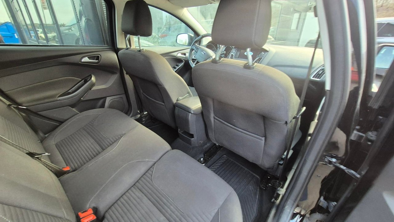 Ford Focus 2018, bild 7/8