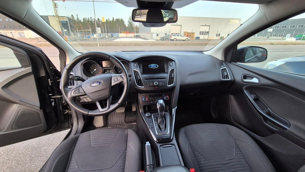 Ford Focus 2018, bild 6/8