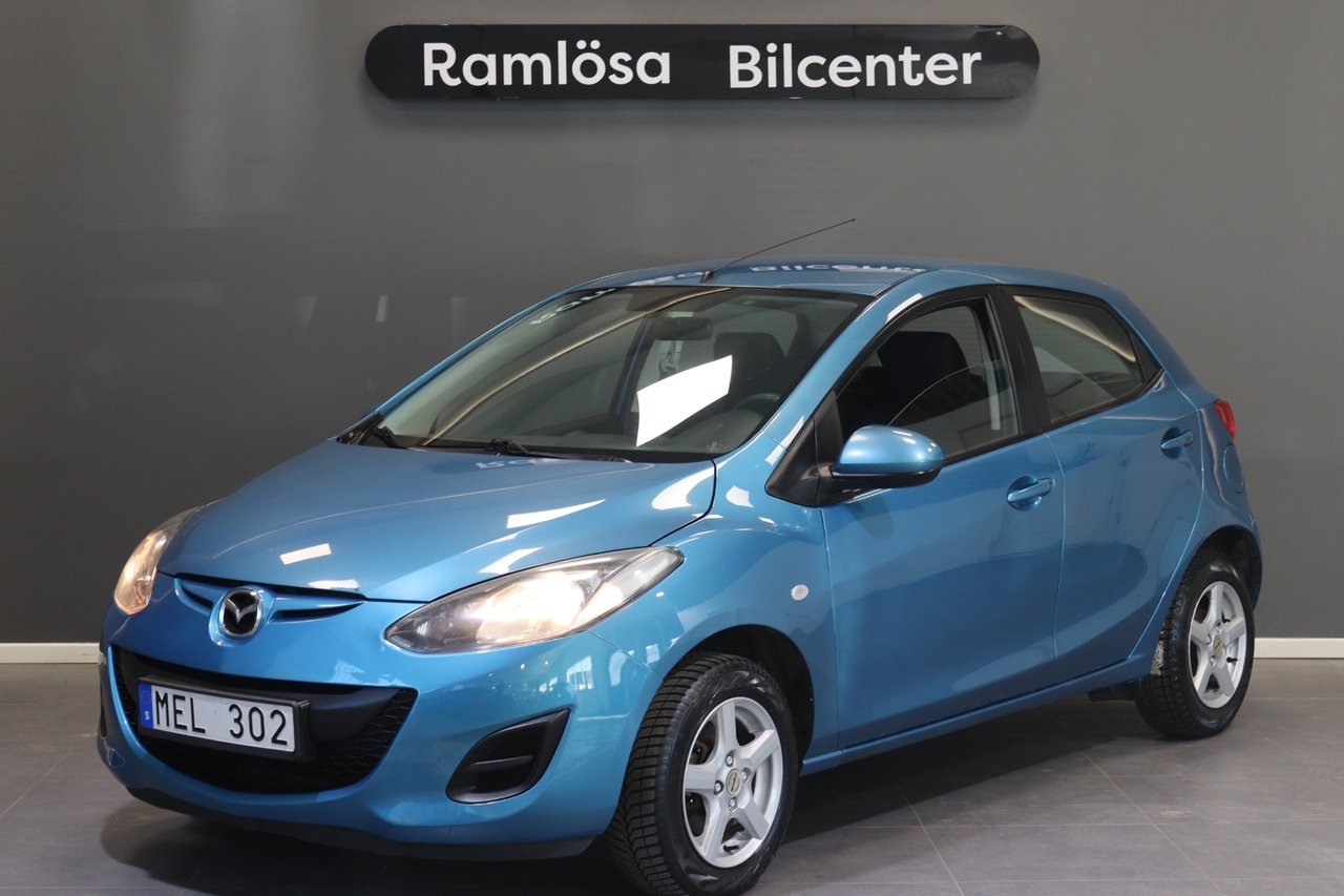 Mazda 2