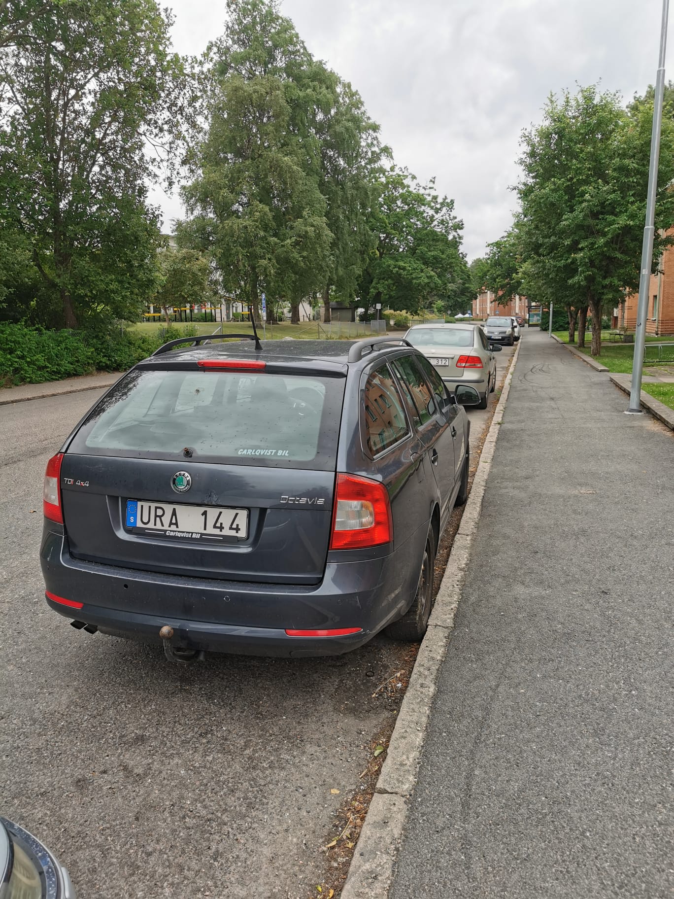 Skoda Octavia 2012, kuva 3/6