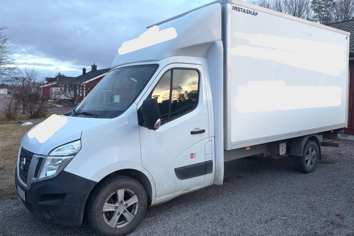 Nissan NV400