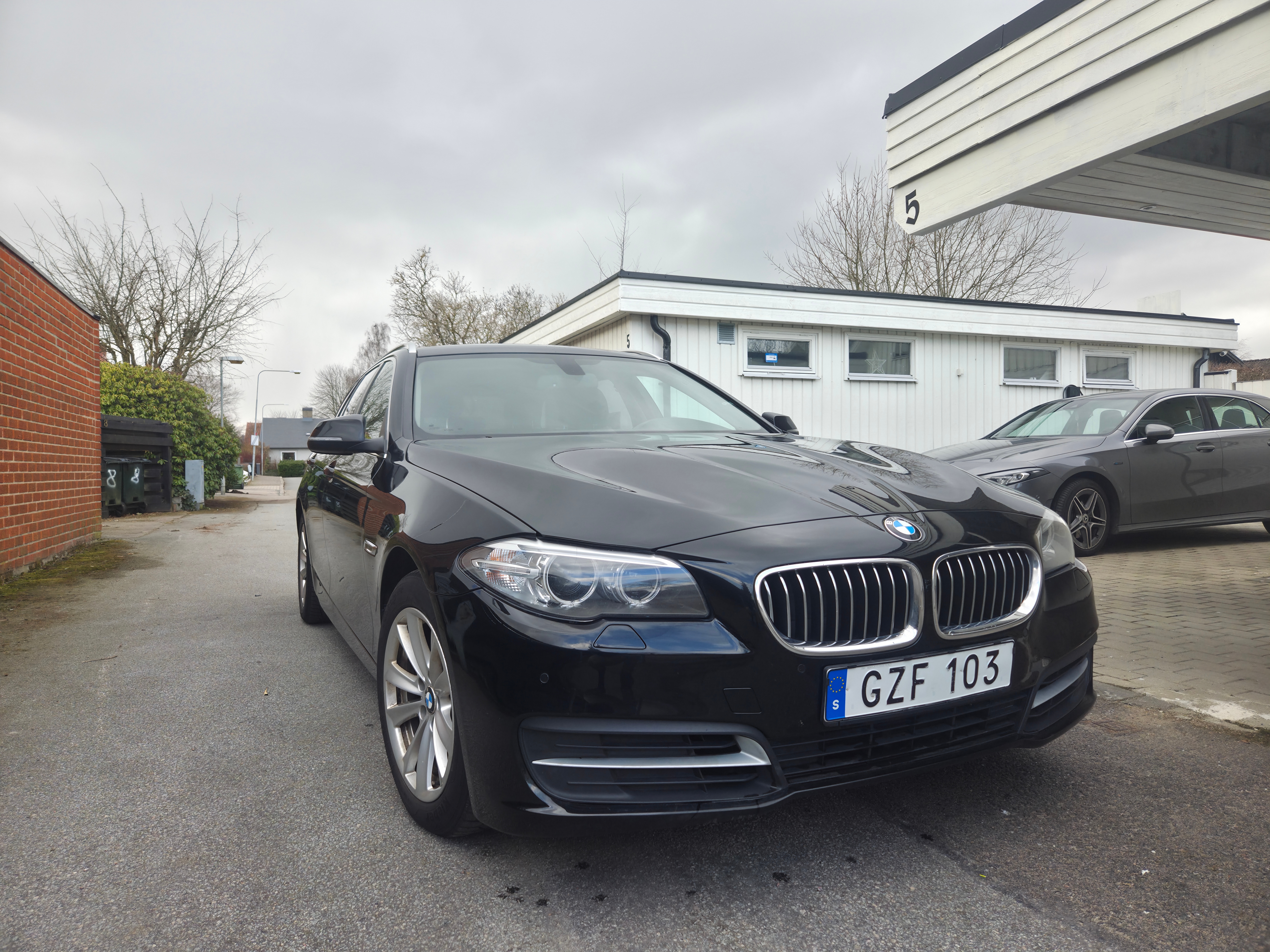 BMW 520