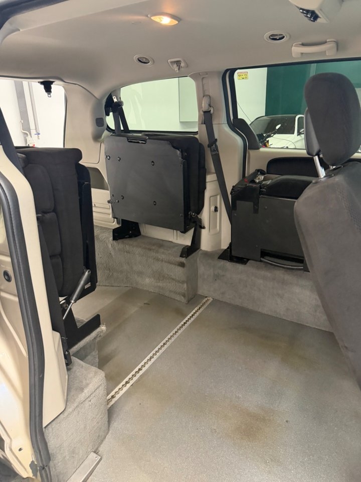 Dodge Grand Caravan 2013, bild 7/10