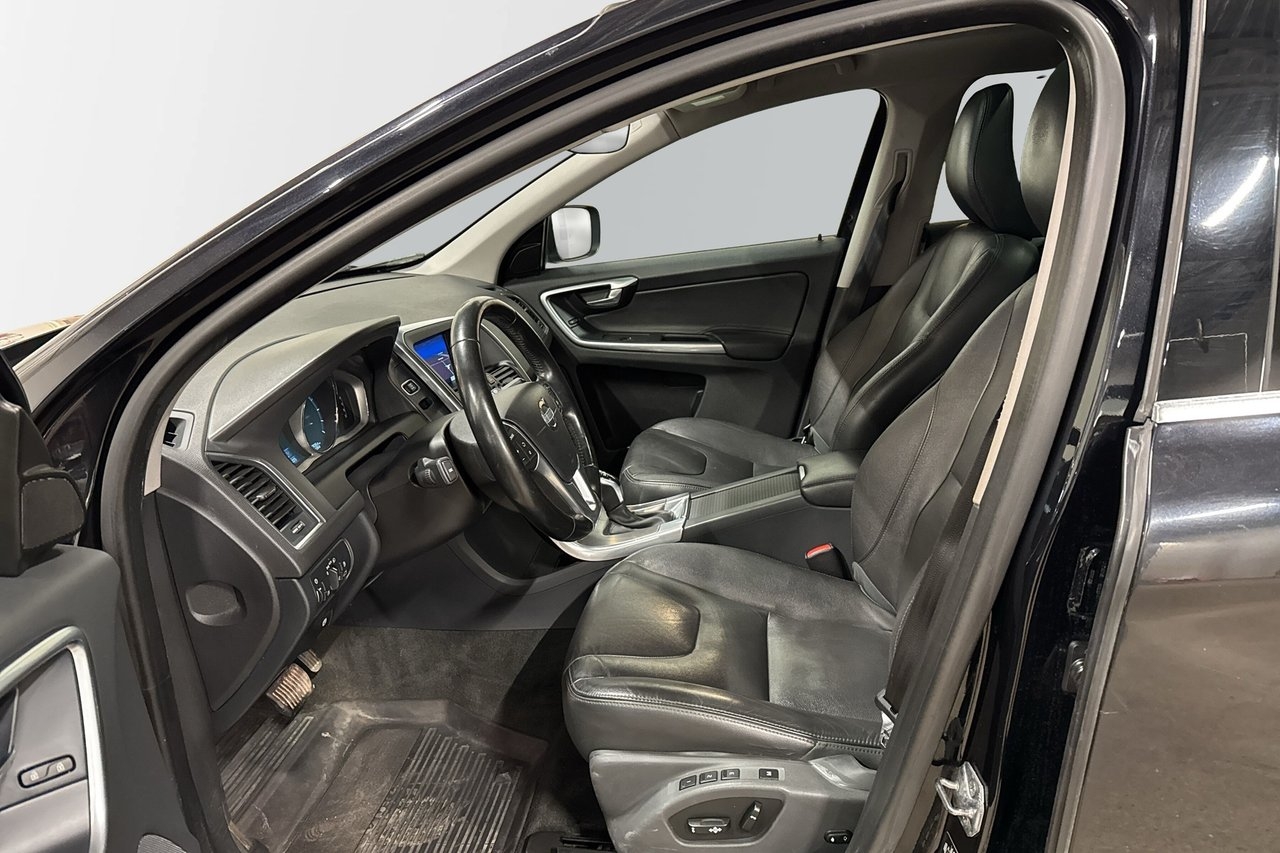 Volvo XC60 2015, kuva 5/6