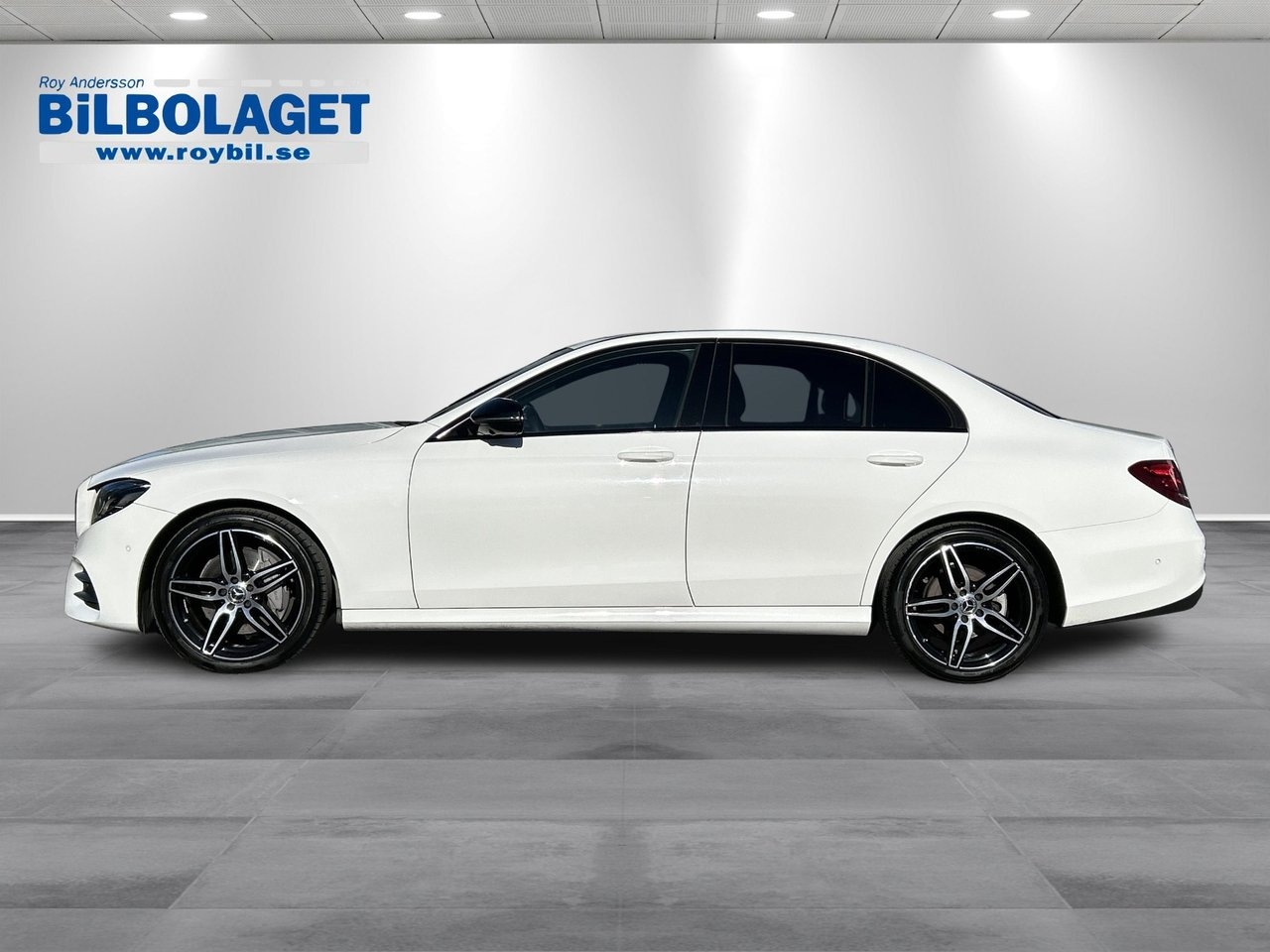 Mercedes-Benz E 220 d 4MATIC AMG 2019, bild 2/11
