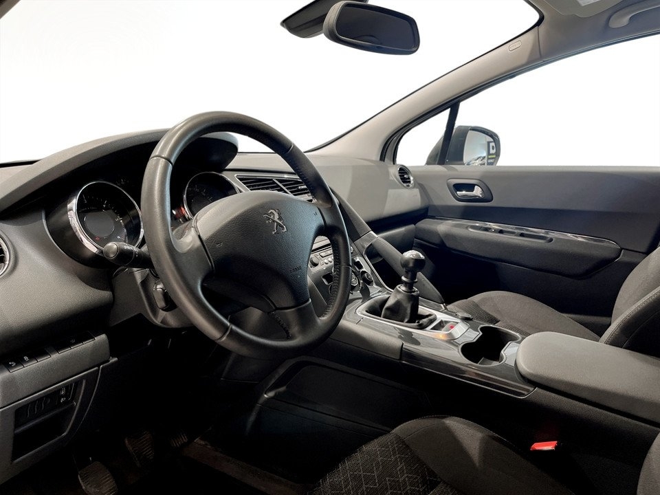 Peugeot 3008 ACTIVE 1,6 HDI 2016, bild 6/15