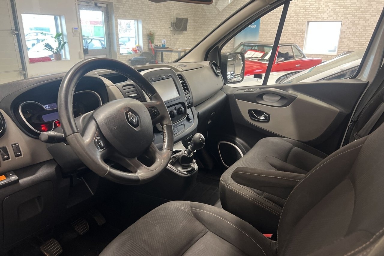 Renault Trafic 2015, bild 7/11
