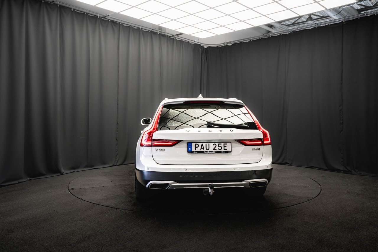 Volvo V90 Cross Country 2020, kuva 7/10