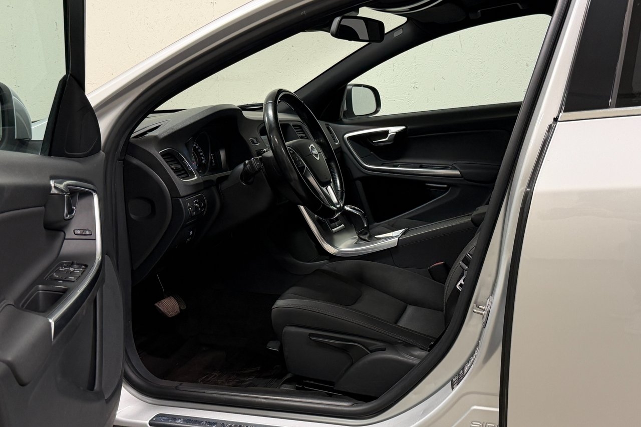 Volvo V60 2014, bild 6/26