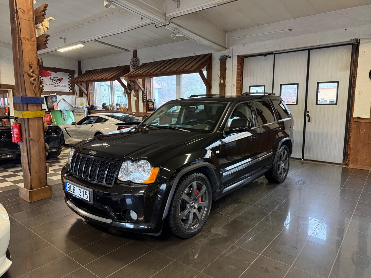 Jeep Grand Cherokee 2009, bild 3/27
