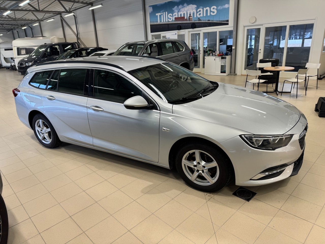 Opel Insignia Sports Tourer 1.6 CDTI 2019, bild 2/9