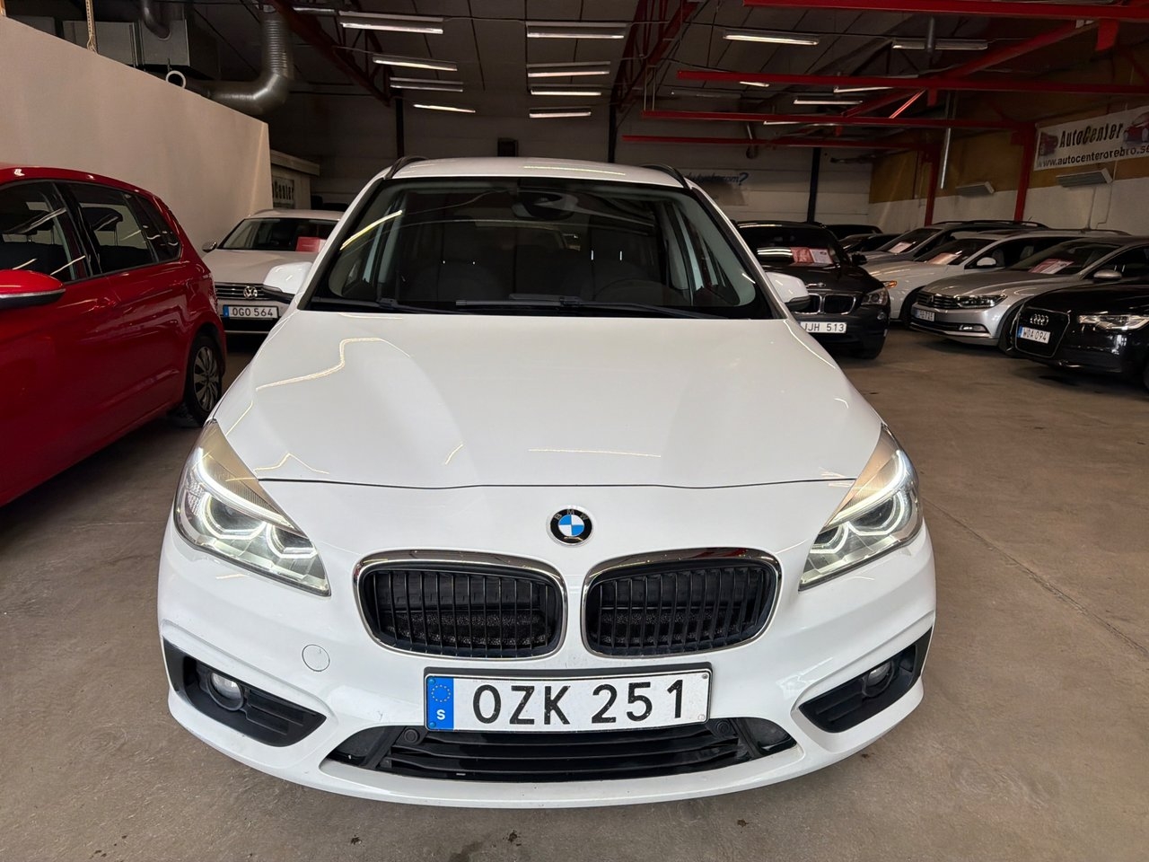 BMW 218 d Gran Tourer Steptronic 7sits 2016, photo 2/9