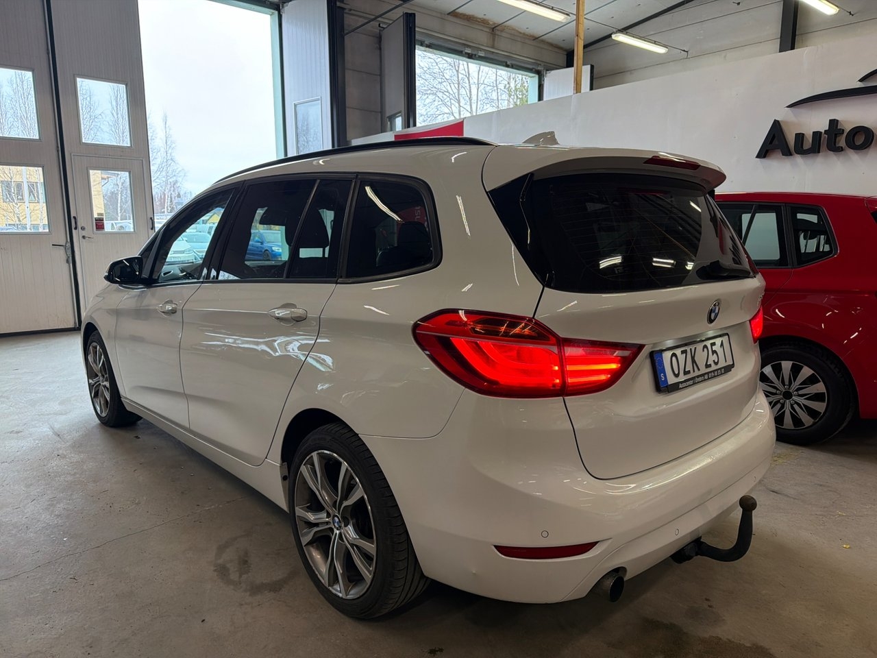 BMW 218 d Gran Tourer Steptronic 7sits 2016, photo 5/9