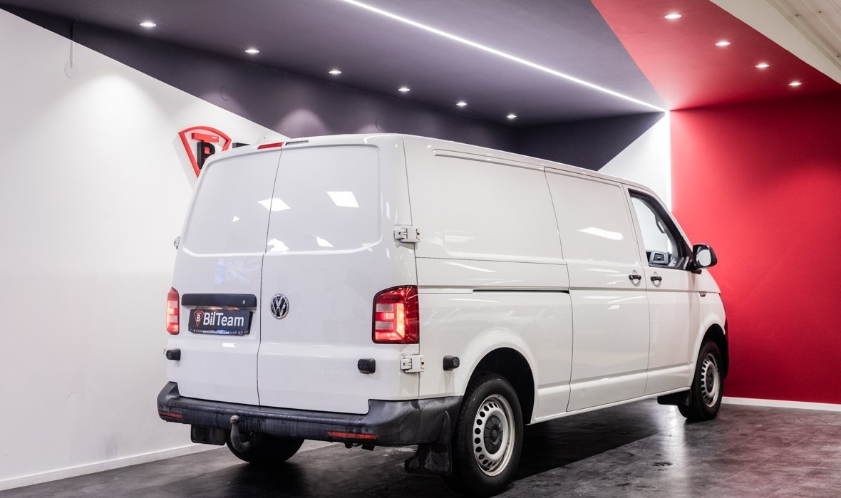 Volkswagen Transporter 2016, kuva 6/9
