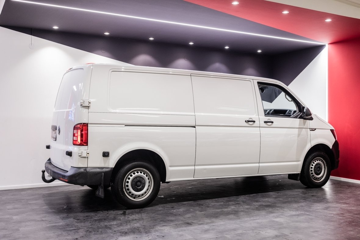 Volkswagen Transporter 2016, kuva 7/9
