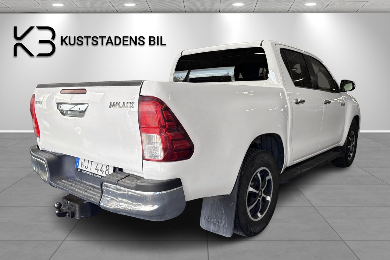 Toyota HiLux 2017, bild 3/10