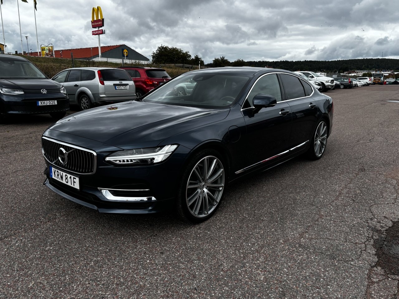 Volvo S90