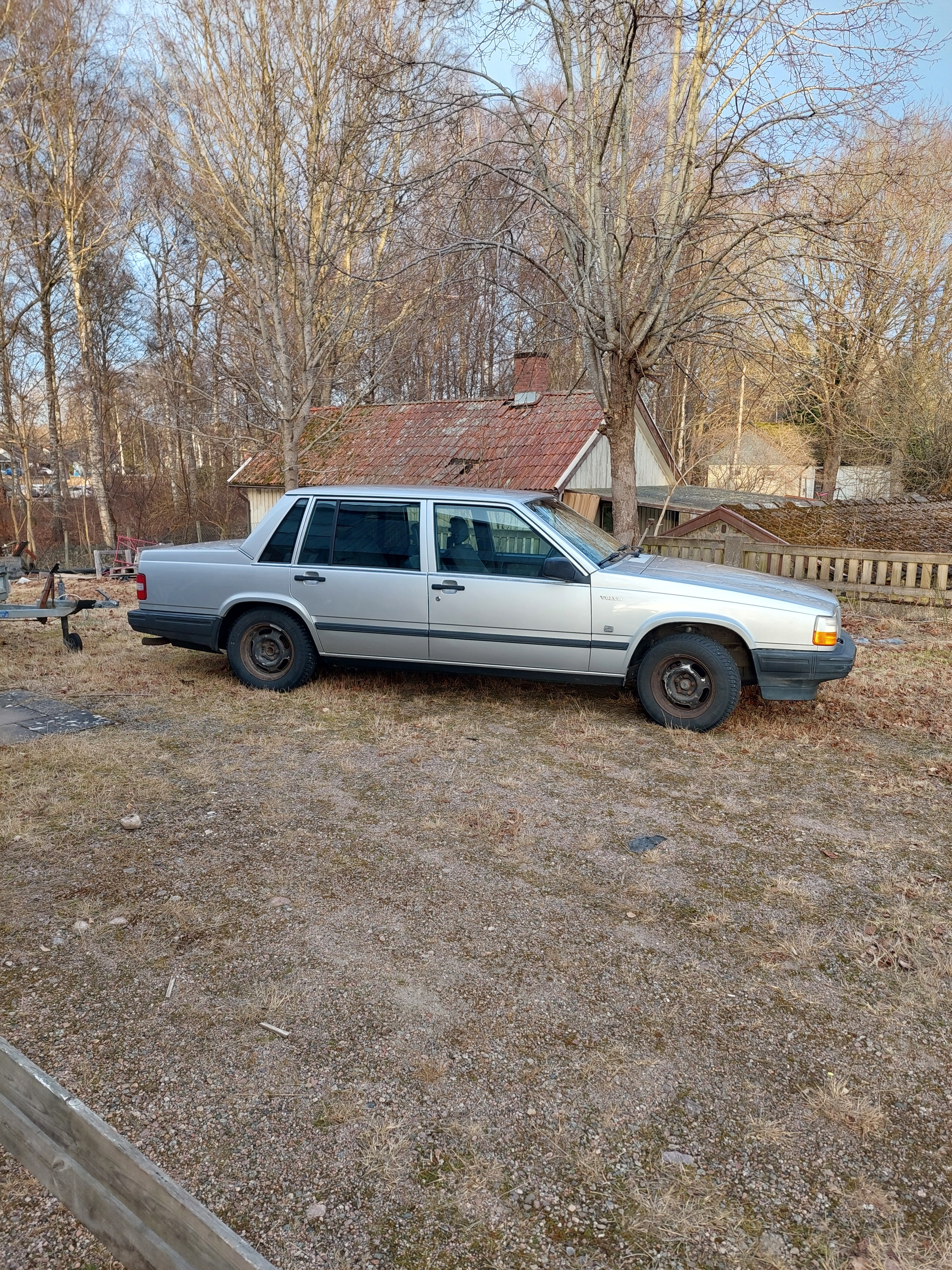 Volvo 740 2.3 Manuell 1990, bild 2/6