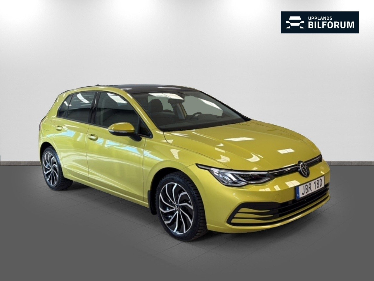 Volkswagen Golf VIII 1.0 TSI 2021, bild 3/16