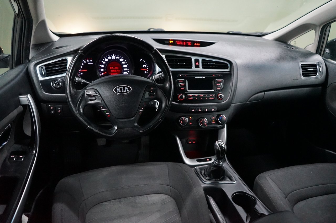 Kia Ceed 2014, bild 7/17
