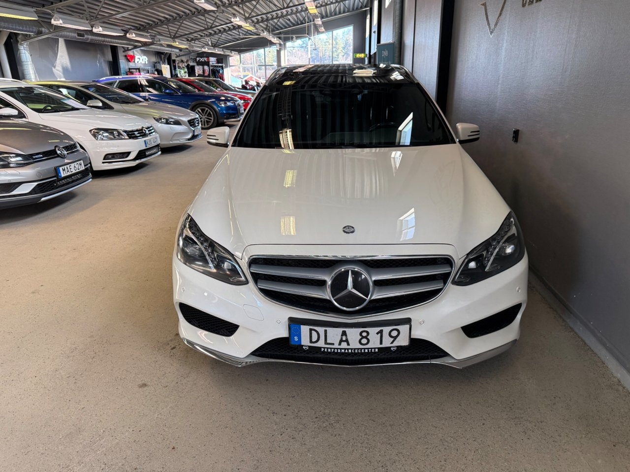 Mercedes-Benz E 2015, bild 5/17