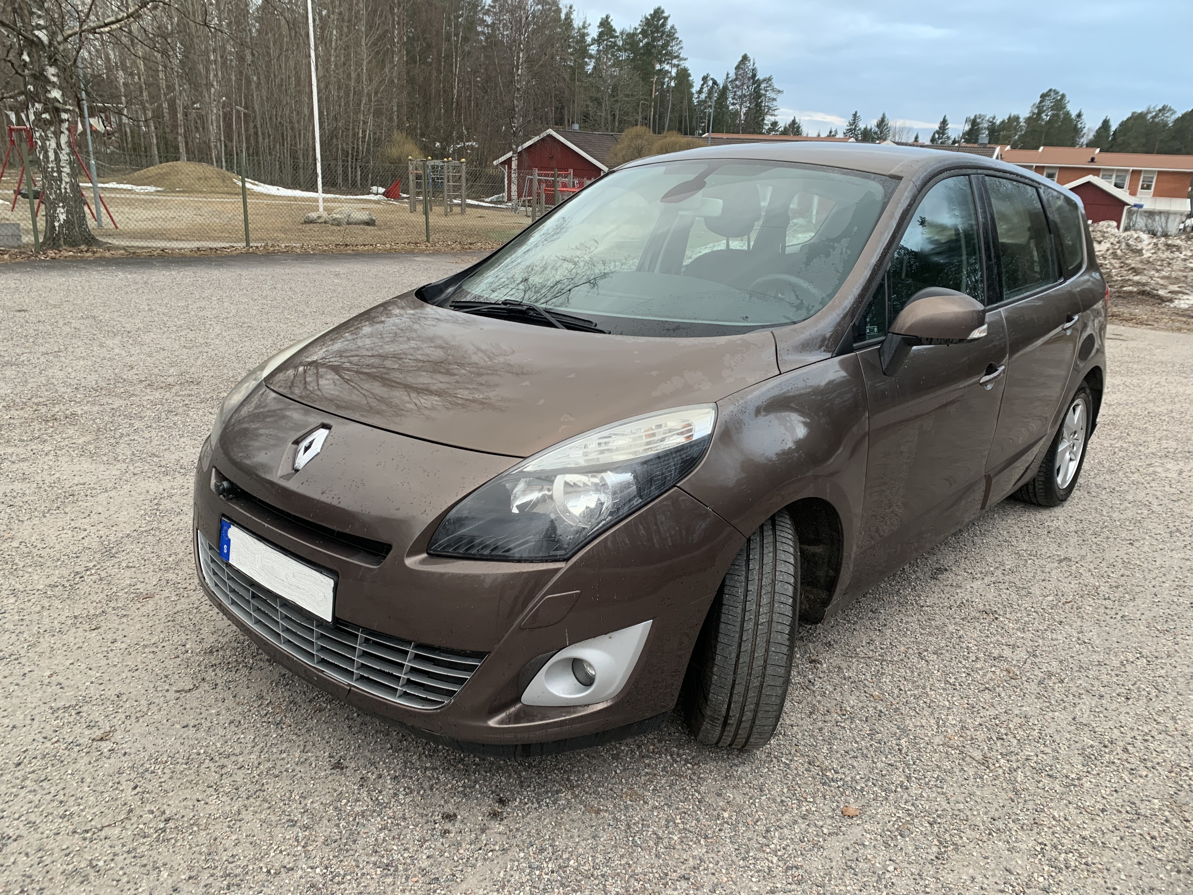 Renault Grand Scenic III 1.4 TCe Manuell 2010, bild 3/6