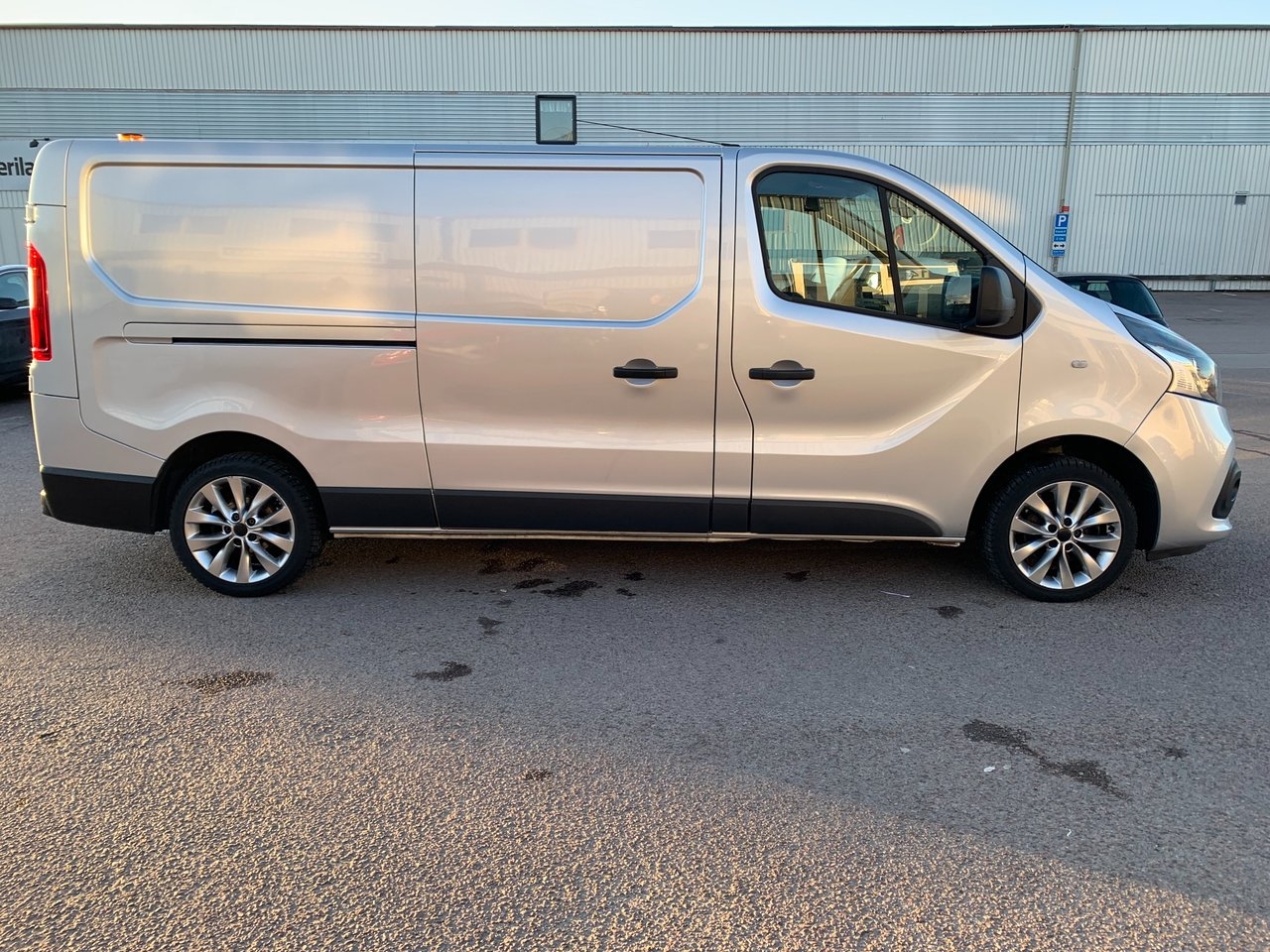 Renault Trafic 2018, bild 5/10