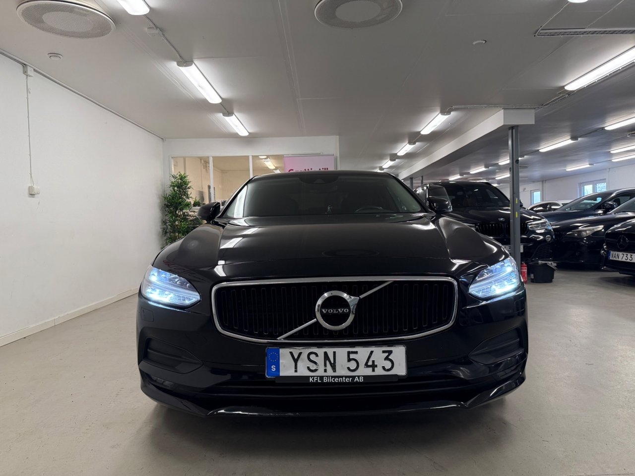 Volvo S90 2018, kuva 5/10