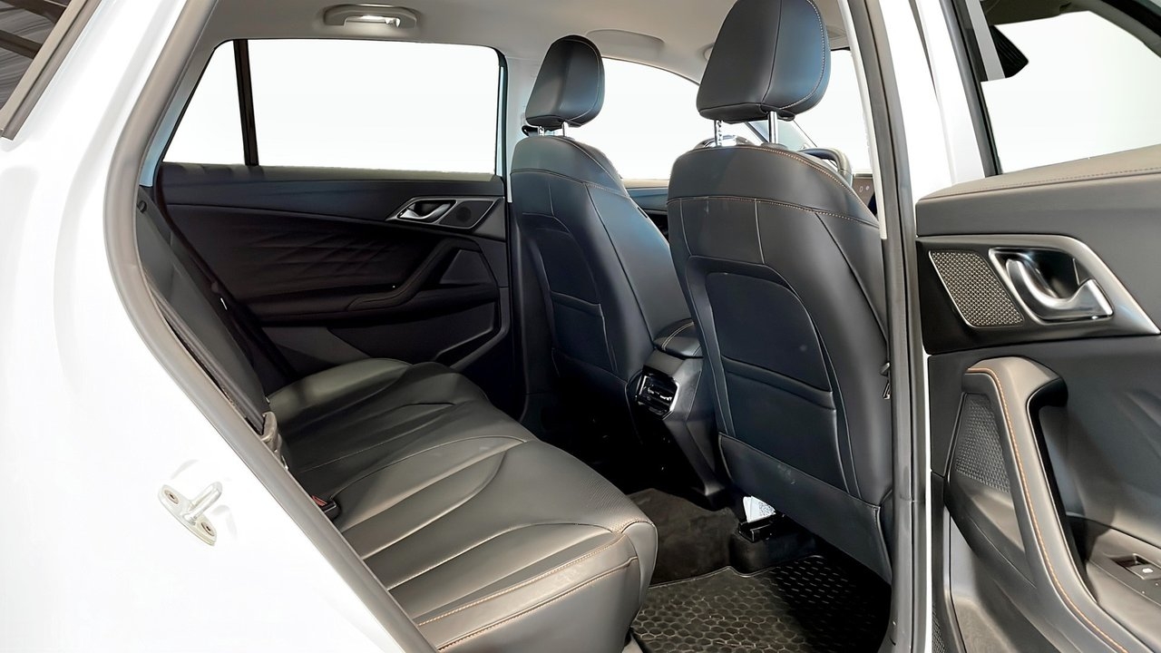 MG HS Luxury PHEV Aut 307hk 2024, kuva 5/18