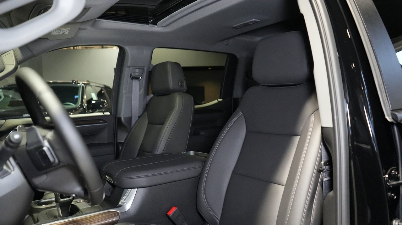 Chevrolet Silverado 1500 EV RST V8 2026, bild 7/10