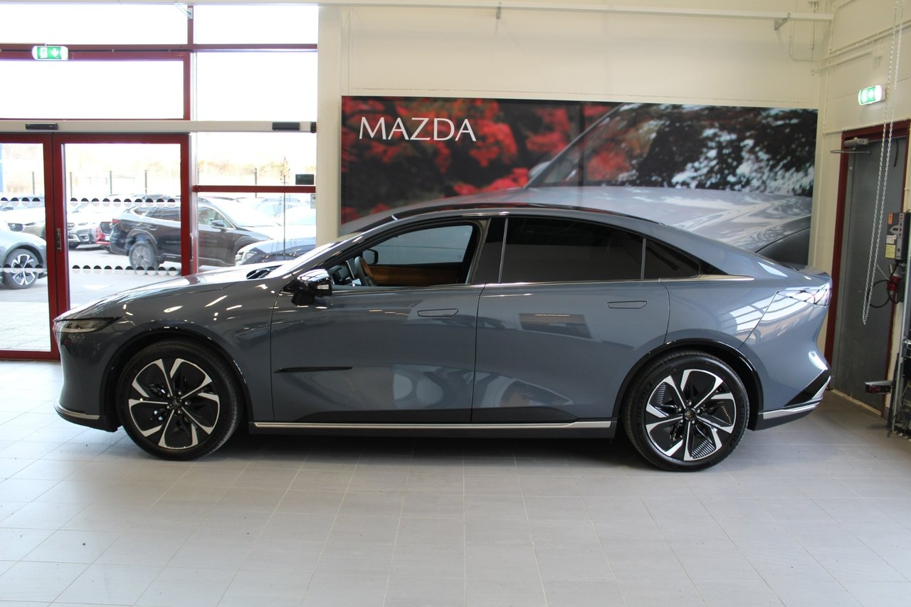Mazda 6e 258 hk, 68.8 kWh, Takumi 2026, photo 3/9