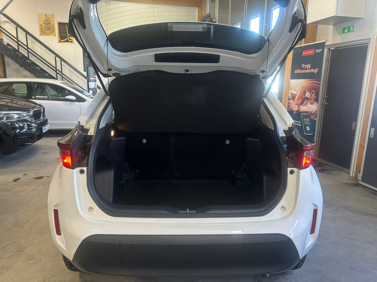 Toyota Yaris Cross 2023, bild 7/10