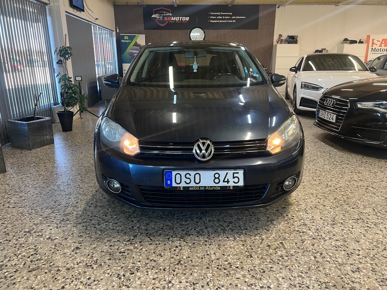 Volkswagen Golf 2010, bild 2/10