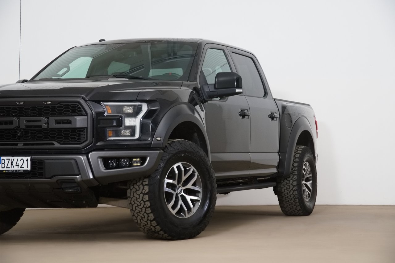 Ford F-150 Raptor / Ny motor / Sv-såld 2018, bild 3/10