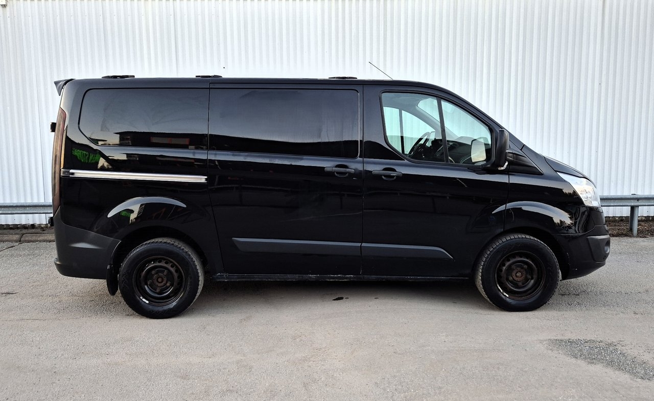 Ford Transit Custom 2017, bild 5/26