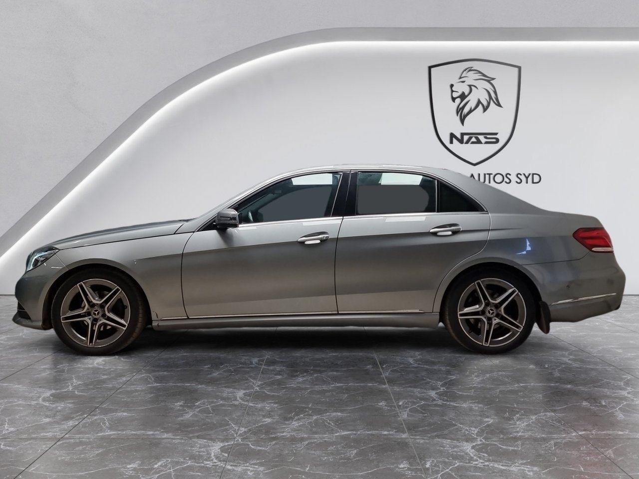 Mercedes-Benz E 2014, bild 3/18