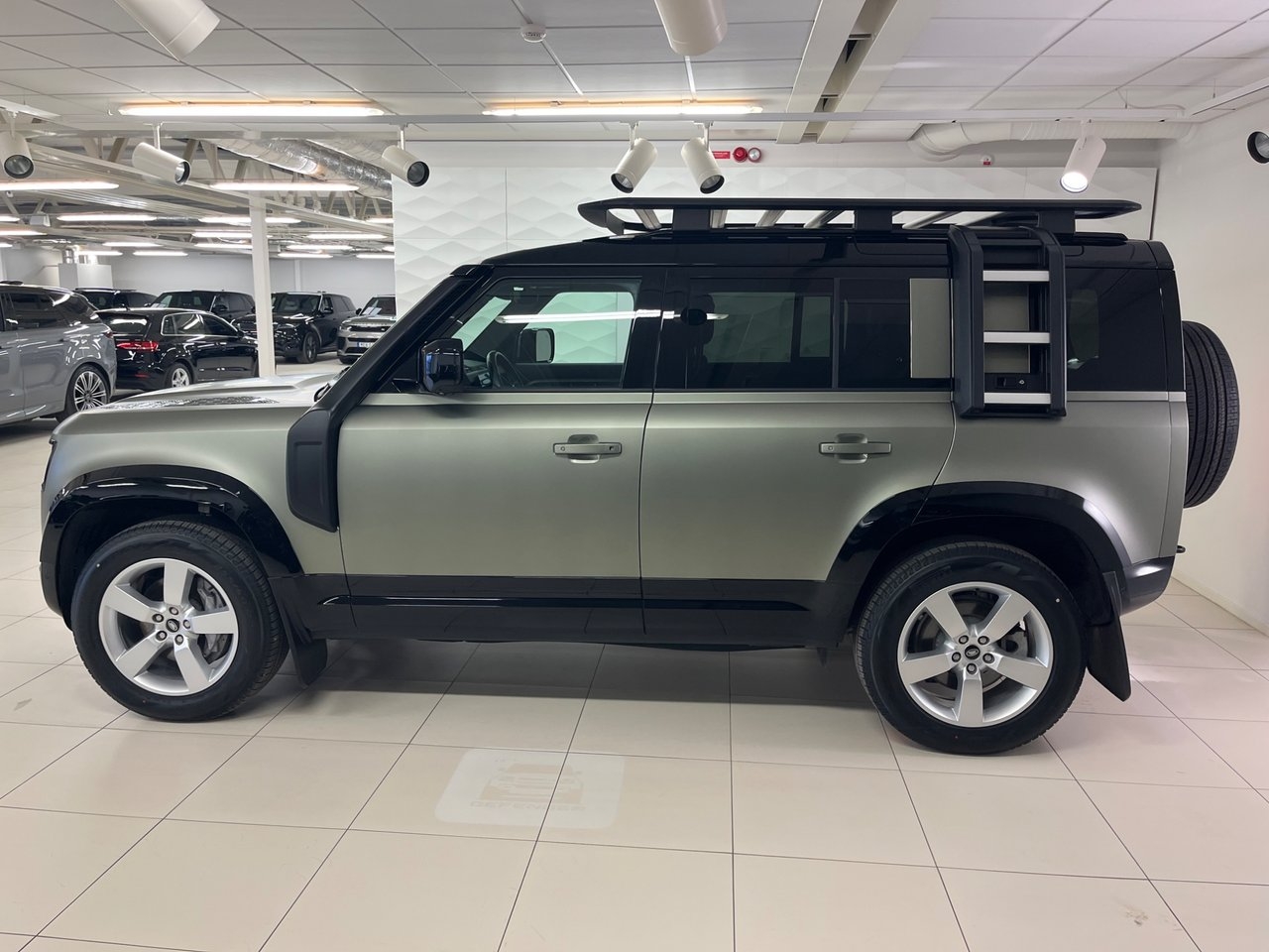 Land Rover Defender 2025, bild 2/11