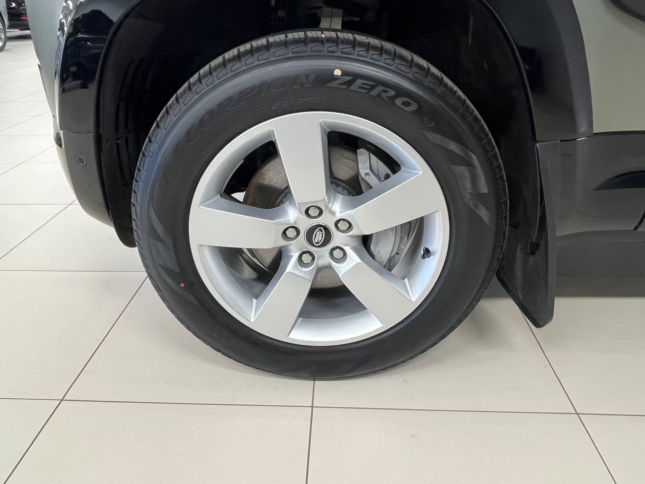 Land Rover Defender 2025, bild 3/11