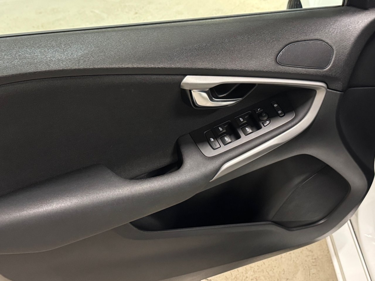 Volvo V40 D2 Kinetic Euro 5 2013, bild 7/10
