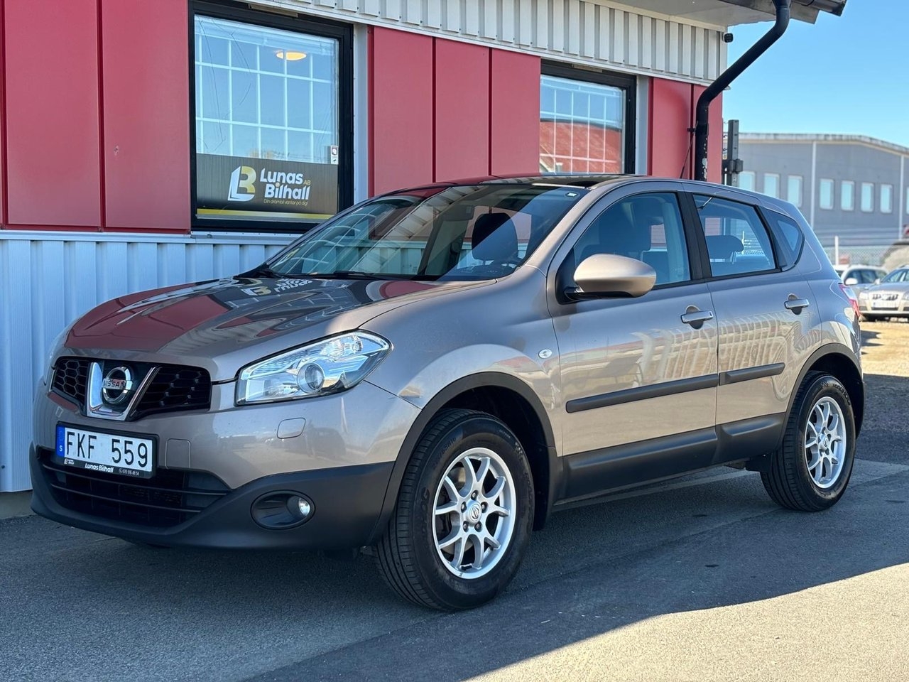 Nissan Qashqai 2010, photo 5/20