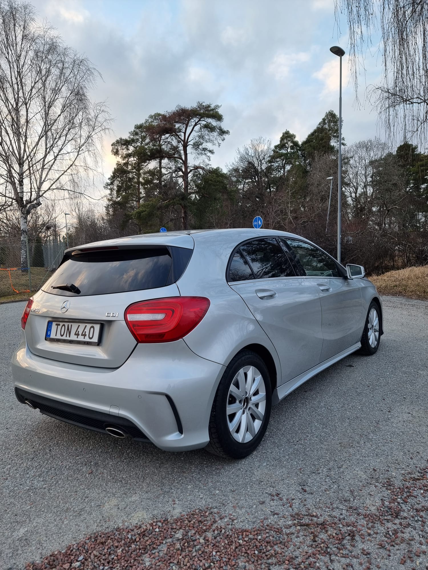 Mercedes-Benz A 200 2013, kuva 2/7