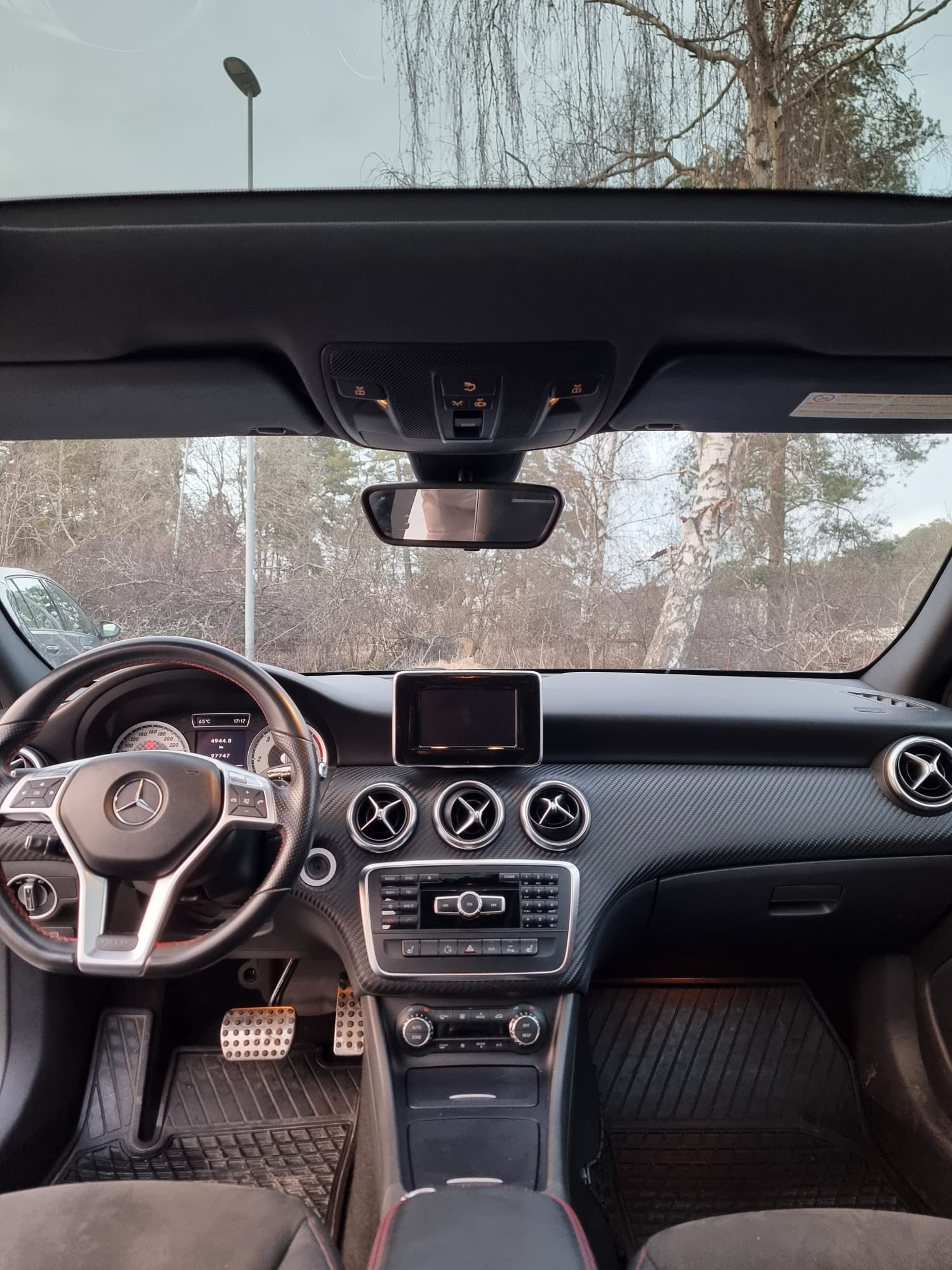 Mercedes-Benz A 200 2013, kuva 6/7