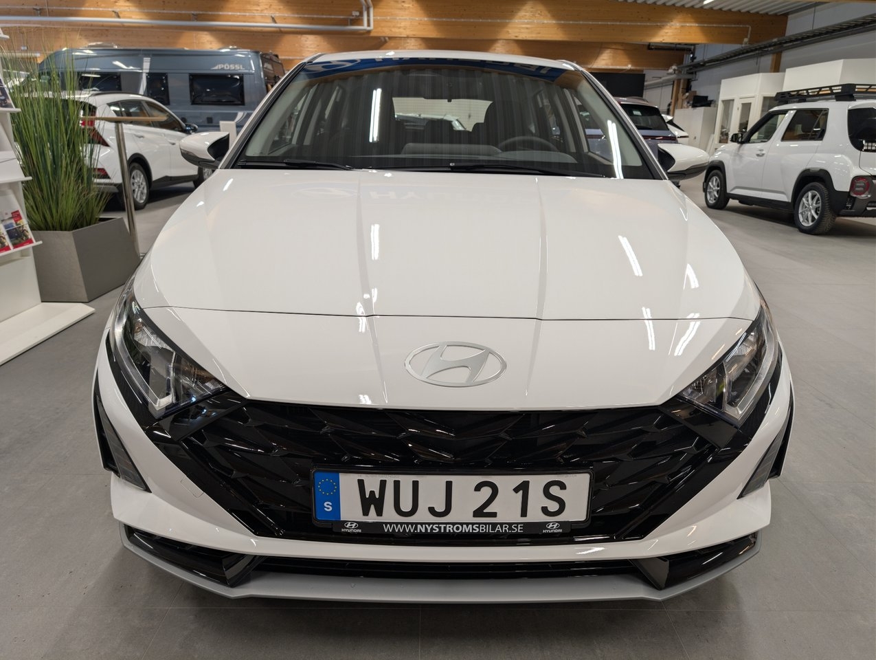 Hyundai i20 Essential Automat 2026, bild 6/10