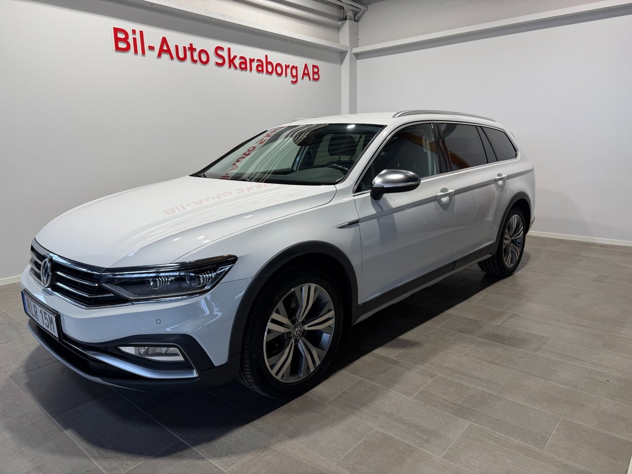 Volkswagen Passat 2020, bild 2/24