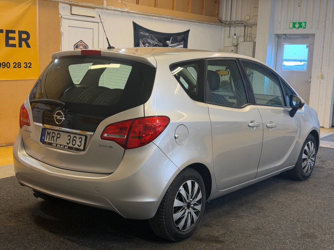 Opel Meriva 2011, photo 4/10