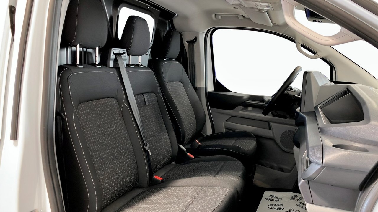 Ford E-Custom CUSTOM TREND SKÅP 320S RWD 2026, bild 5/10
